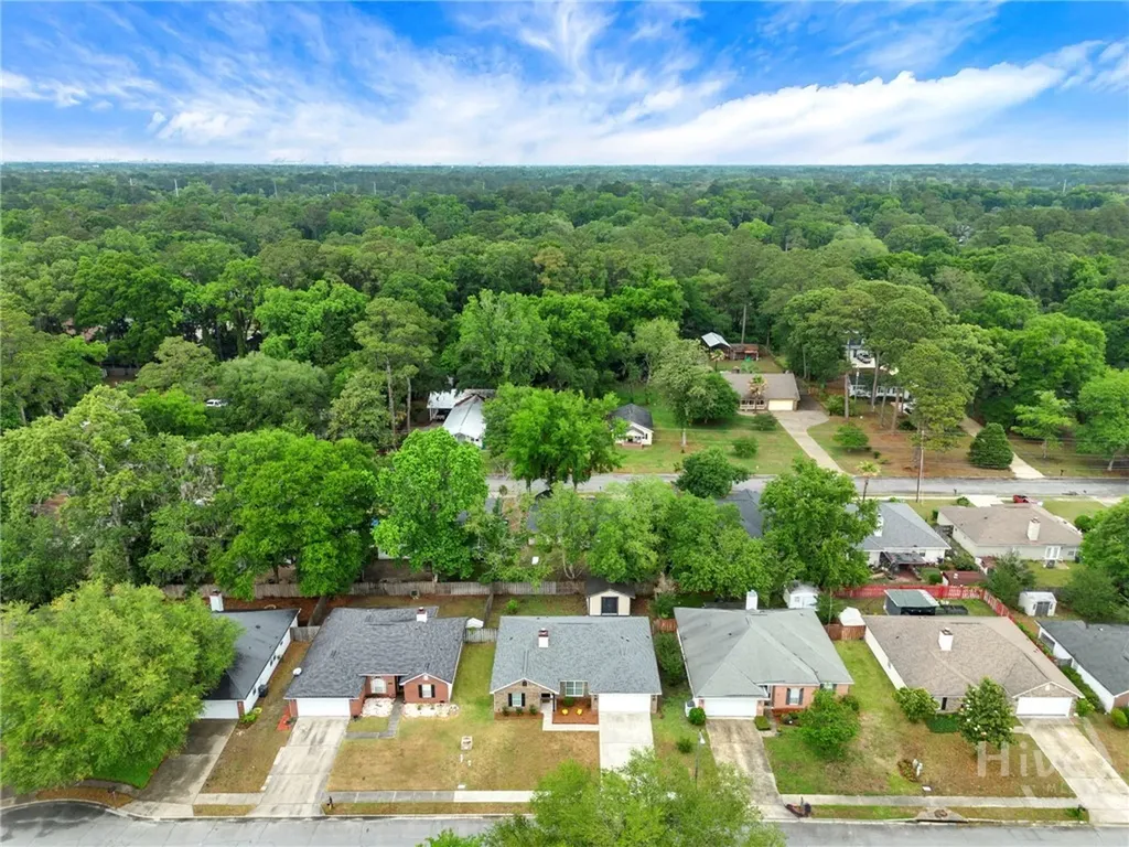 24 Chapel Drive Savannah GA 31406