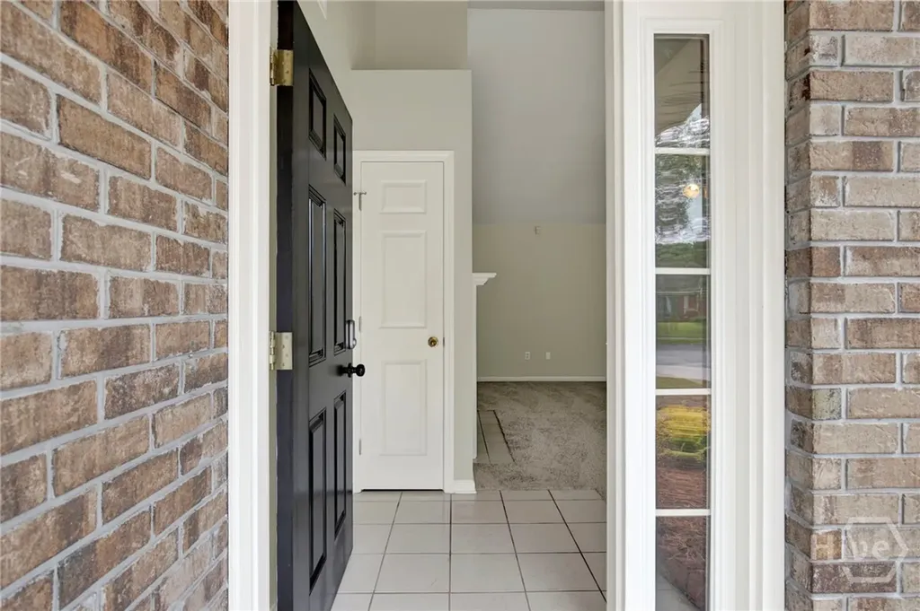 24 Chapel Drive Savannah GA 31406