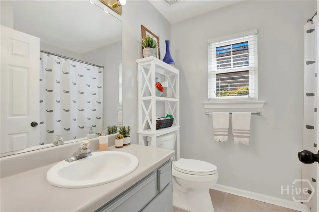 16 Chapel Drive Savannah GA 31406