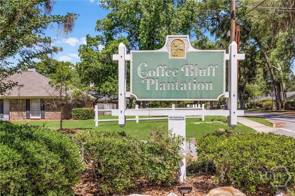 12 Sutton Road Savannah GA 31419