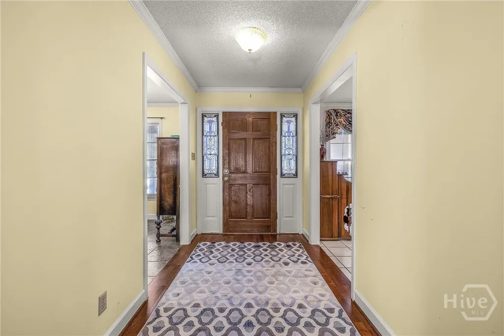 12 Sutton Road Savannah GA 31419