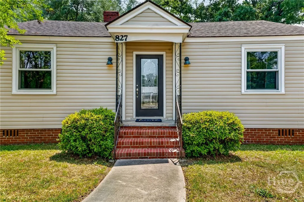 827 Crossgate Road Port Wentworth GA 31407