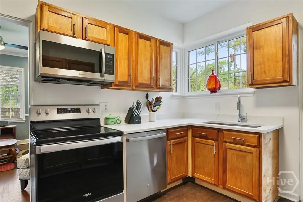 710 E 50th Street Savannah GA 31405