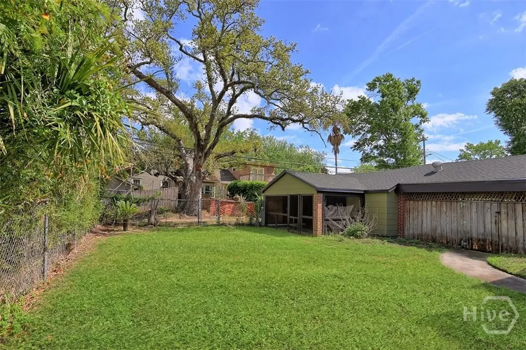 710 E 50th Street Savannah GA 31405