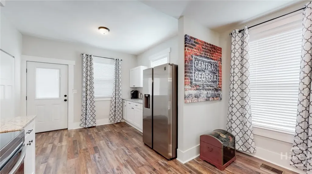 430 Lawton Avenue Savannah GA 31404