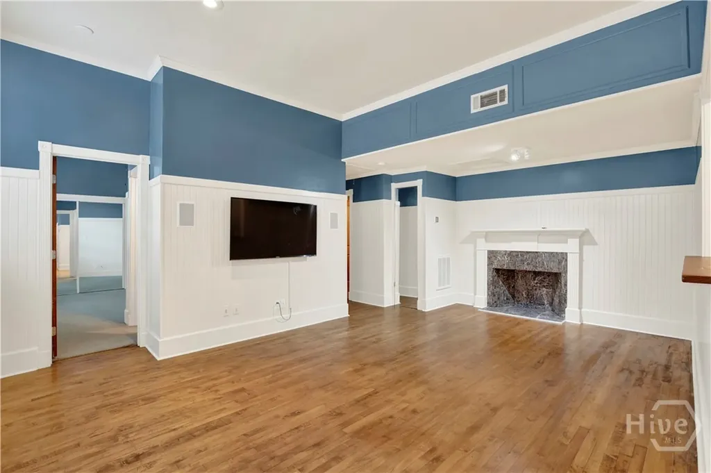 105 W Oglethorpe Avenue Savannah GA 31401