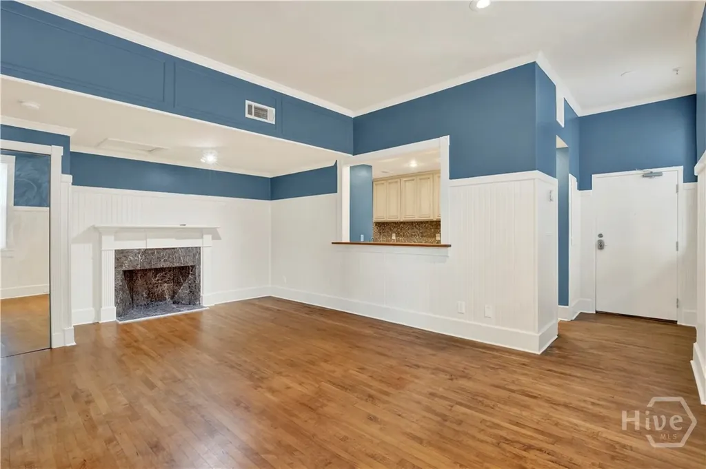 105 W Oglethorpe Avenue Savannah GA 31401