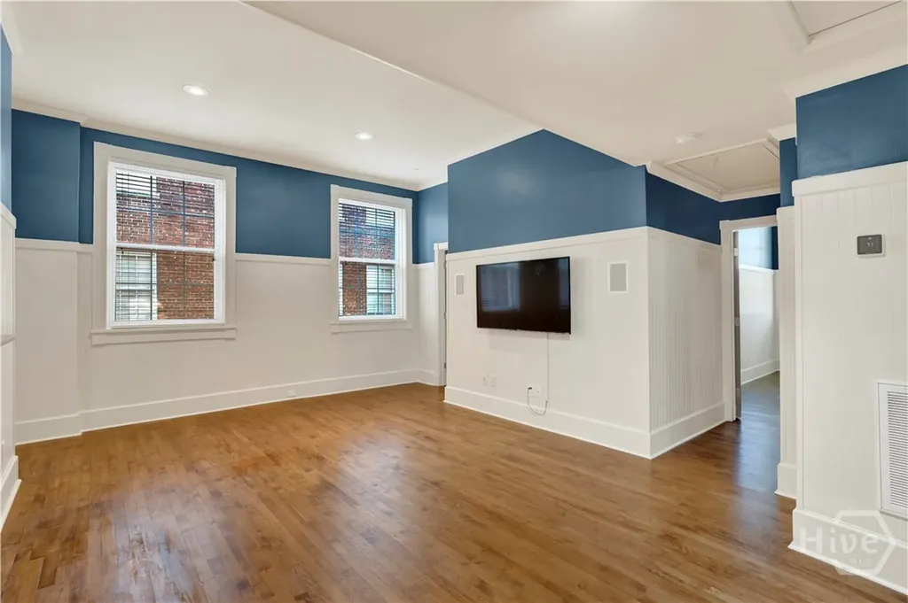 105 W Oglethorpe Avenue Savannah GA 31401