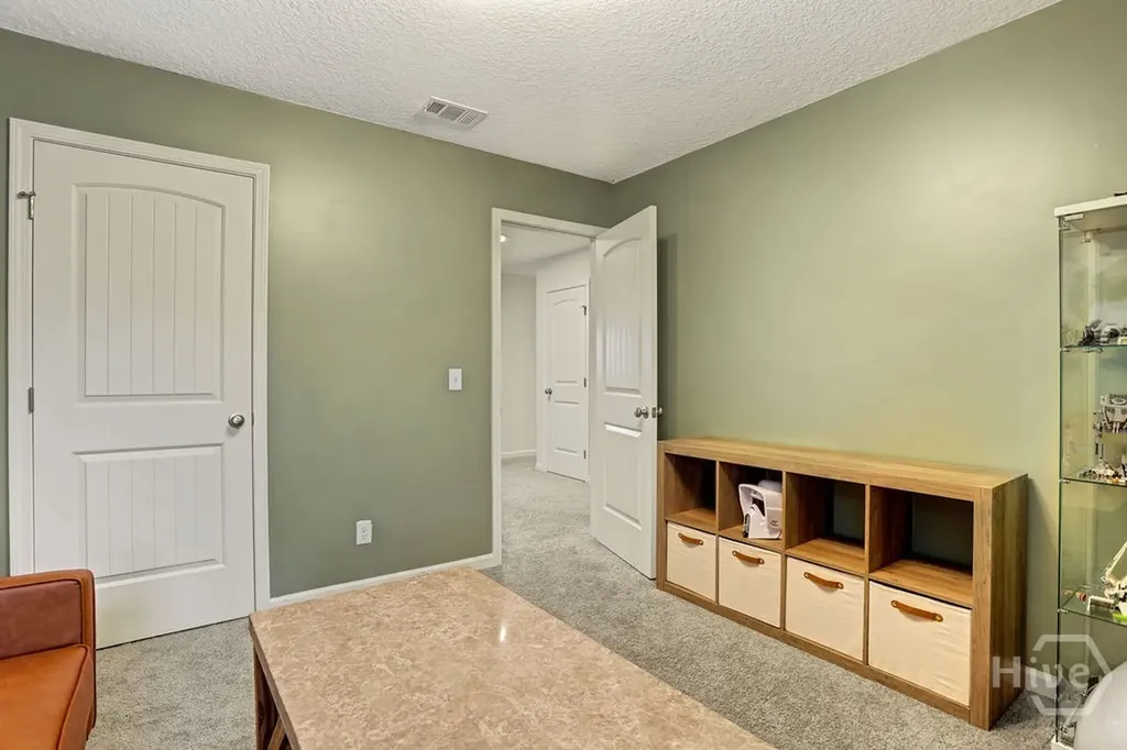 216 W W. Winn Avenue Hinesville GA 31333
