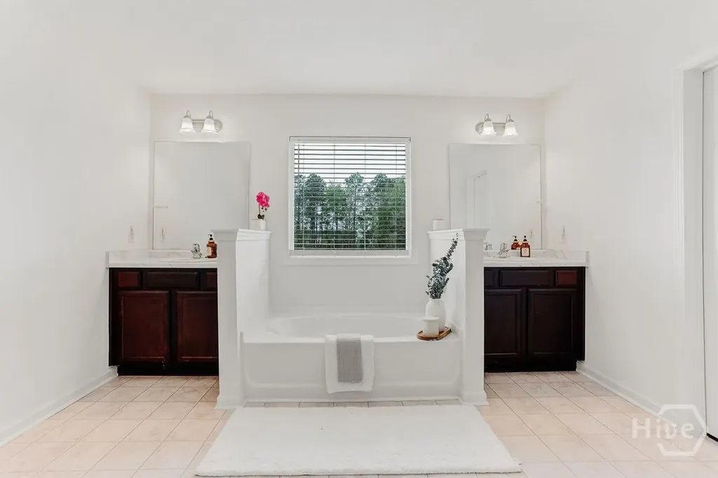 216 W W. Winn Avenue Hinesville GA 31333