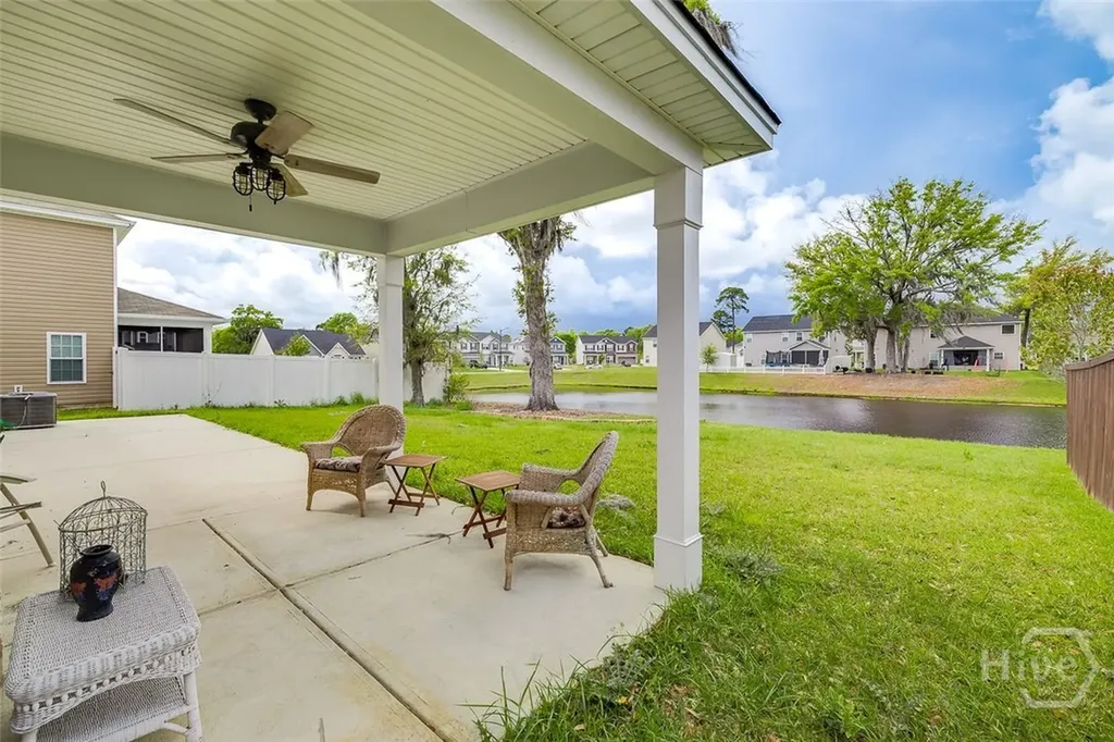 25 Swallow Tail Circle Savannah GA 31405