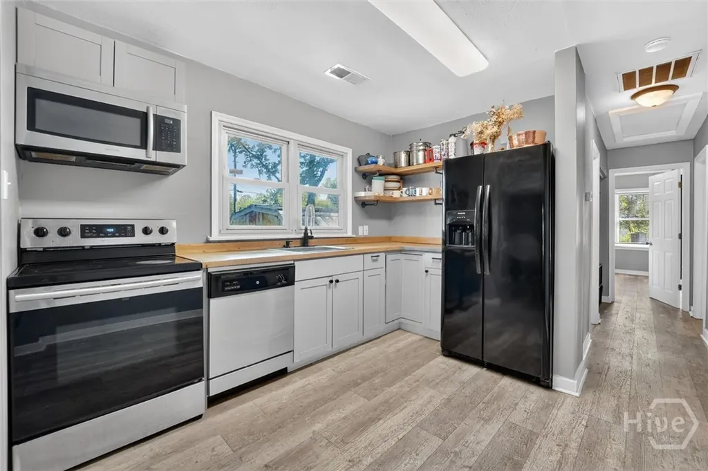 5326 Athena Drive Savannah GA 31404