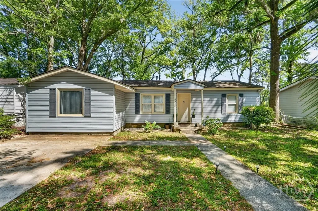 5326 Athena Drive Savannah GA 31404