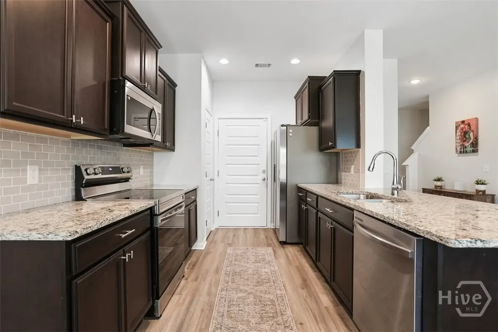 168 Alcove Court Hinesville GA 31313