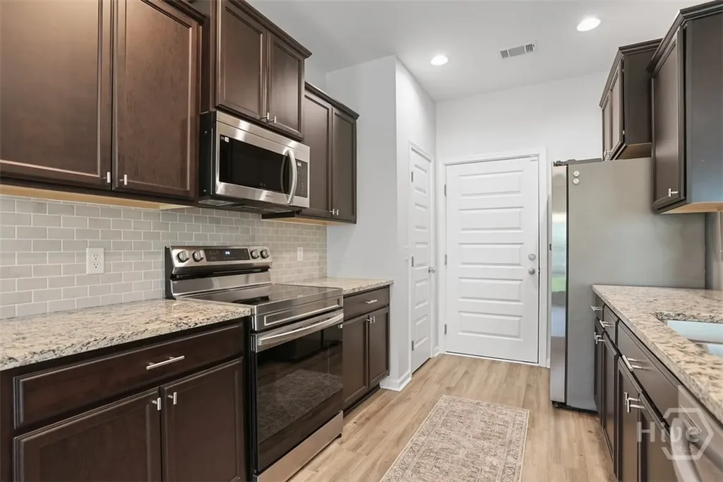 168 Alcove Court Hinesville GA 31313
