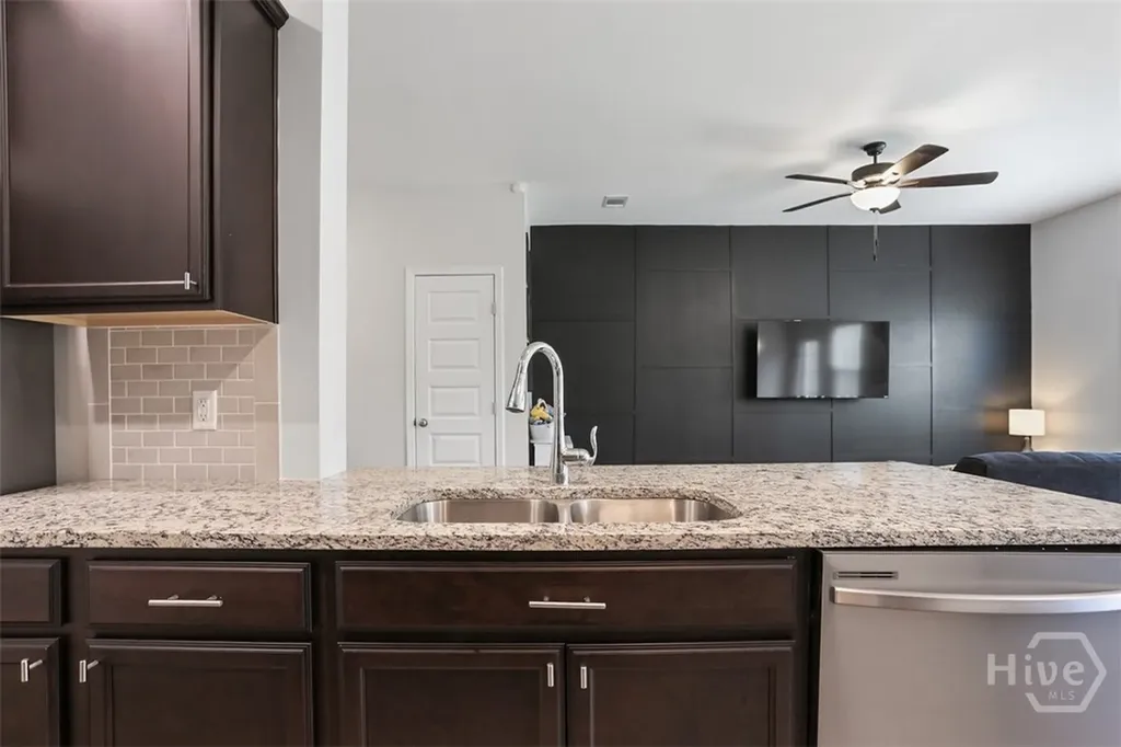 168 Alcove Court Hinesville GA 31313