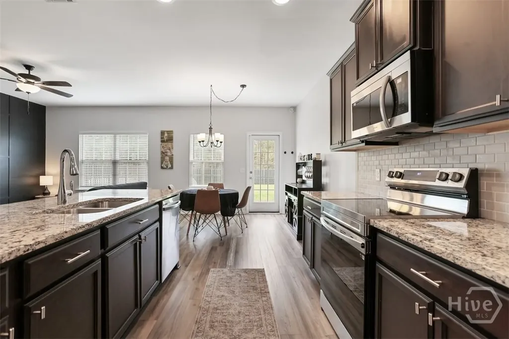 168 Alcove Court Hinesville GA 31313