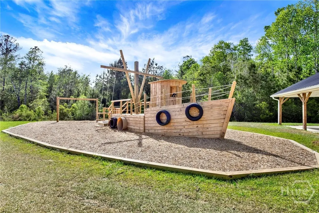111 Tatum Trail NE Ludowici GA 31316