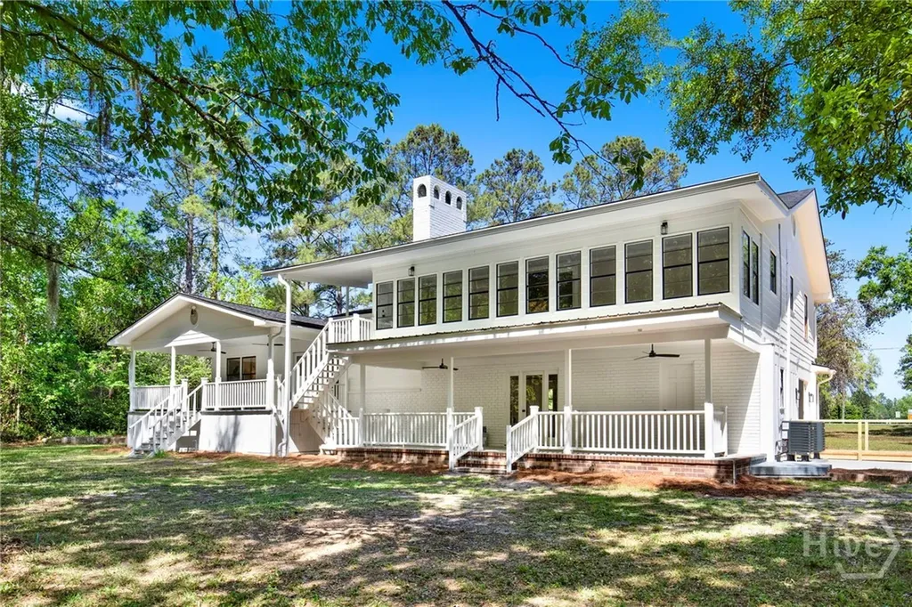 305 Kolic Helmey Road Guyton GA 31312