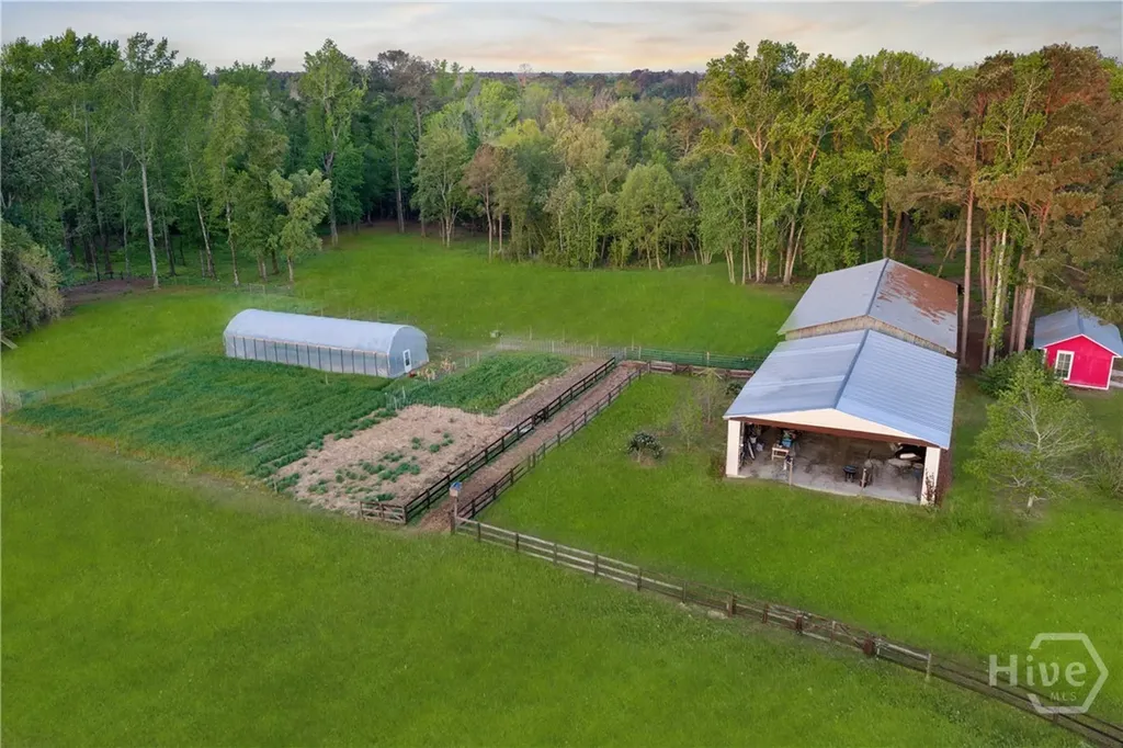 1151 Harry Lindsay Road Guyton GA 31312