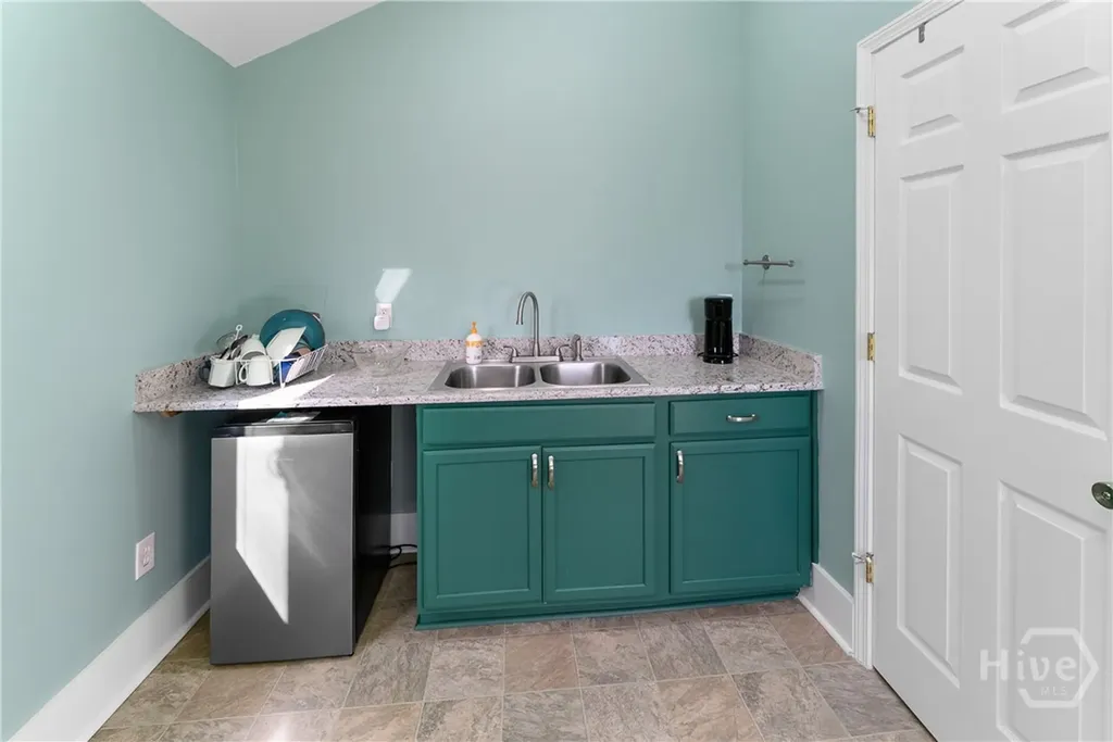 1151 Harry Lindsay Road Guyton GA 31312