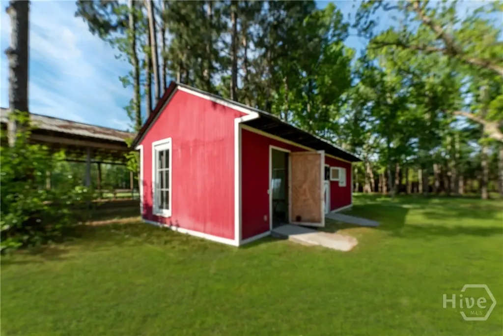 1151 Harry Lindsay Road Guyton GA 31312