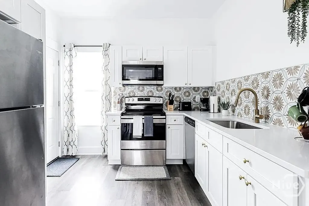 637 E Anderson Street Savannah GA 31401