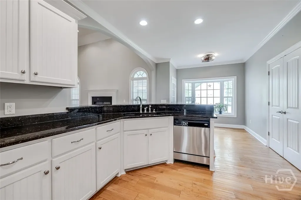 358 Gracen Road Guyton GA 31312