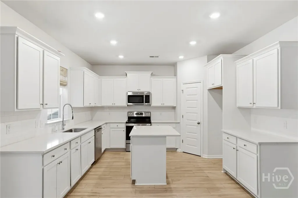 136 Binscombe Lane Pooler GA 31322