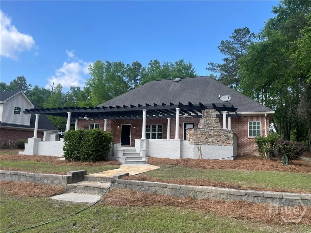 589 Old Mill Creek Road Ellabell GA 31308