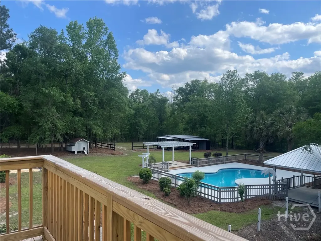 589 Old Mill Creek Road Ellabell GA 31308