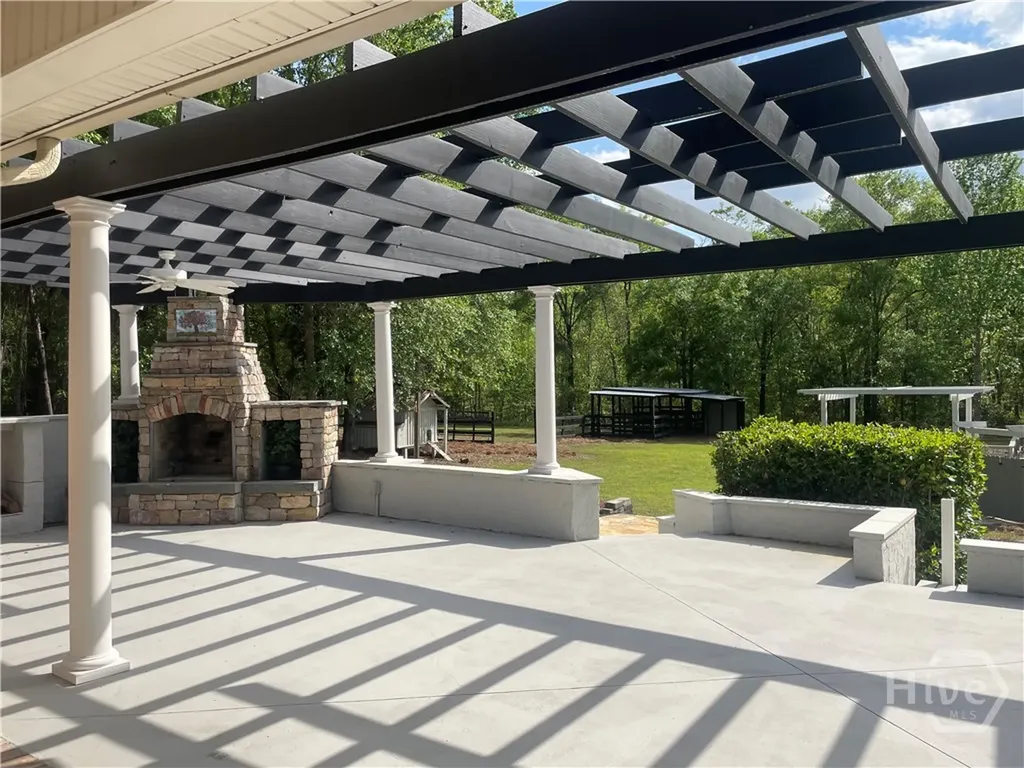 589 Old Mill Creek Road Ellabell GA 31308