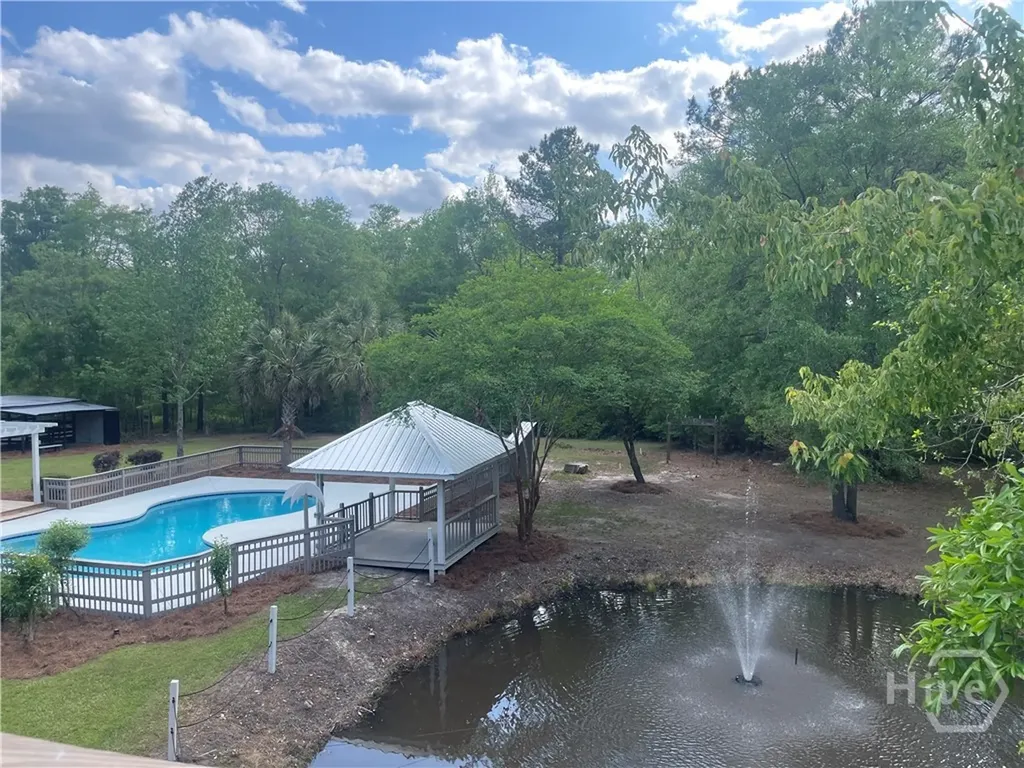 589 Old Mill Creek Road Ellabell GA 31308