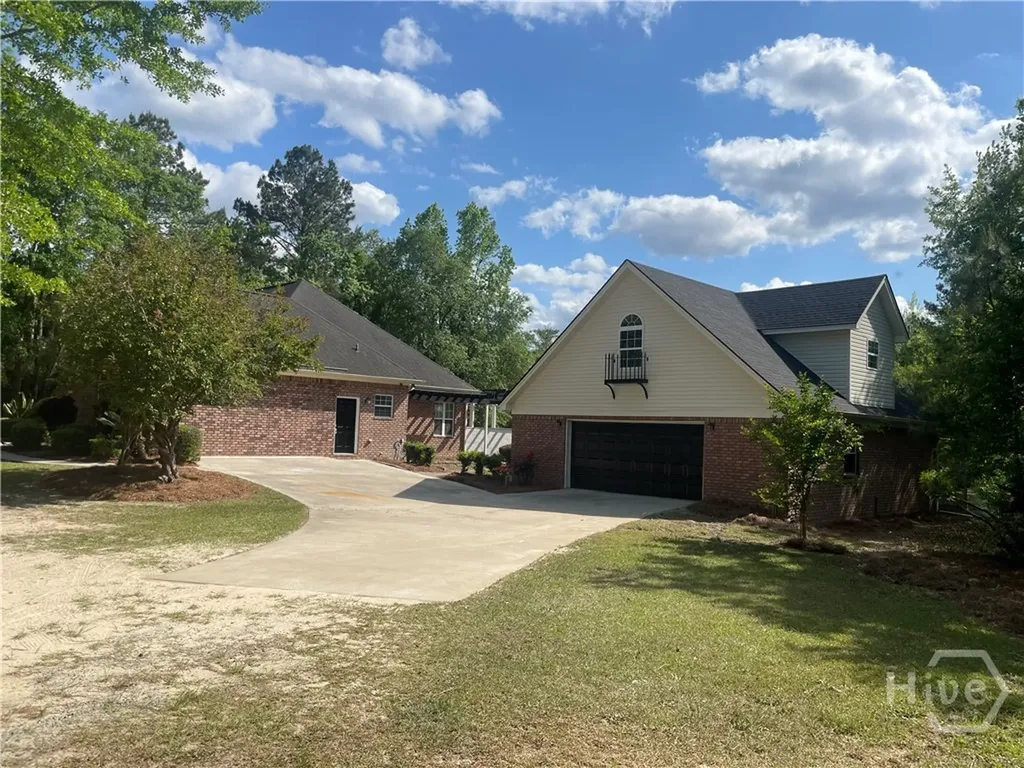 589 Old Mill Creek Road Ellabell GA 31308