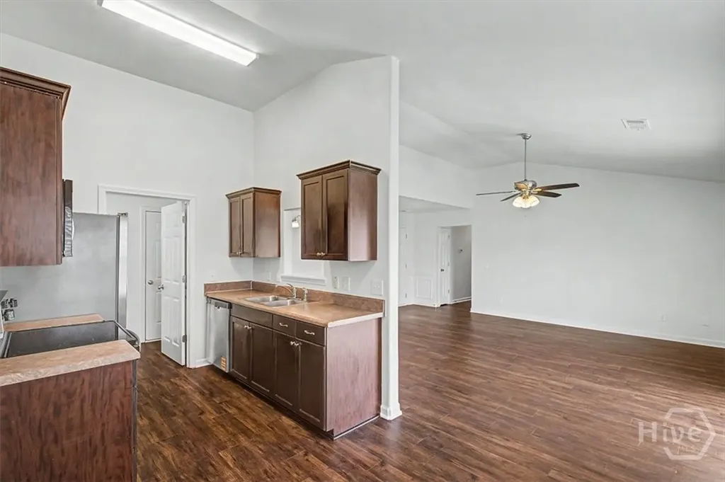 173 Willow Point Circle Savannah GA 31407