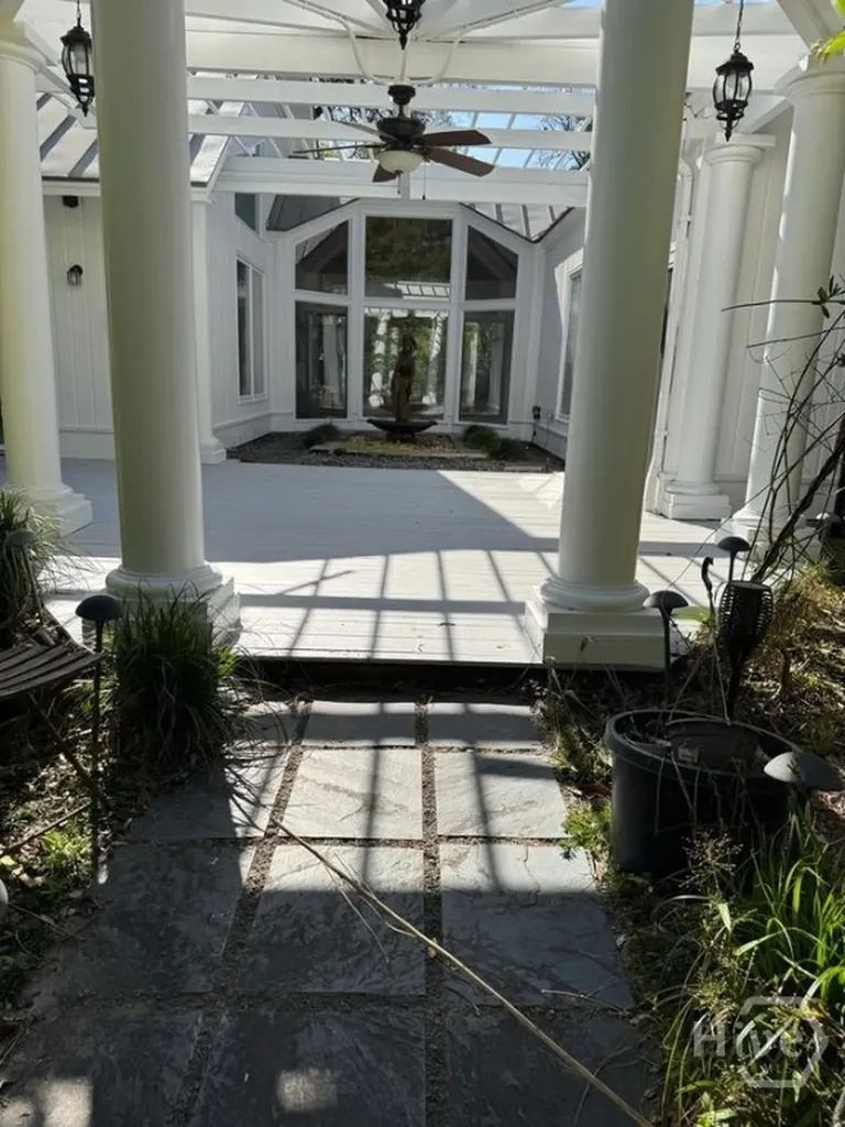 26 Hemingway Drive Savannah GA 31411