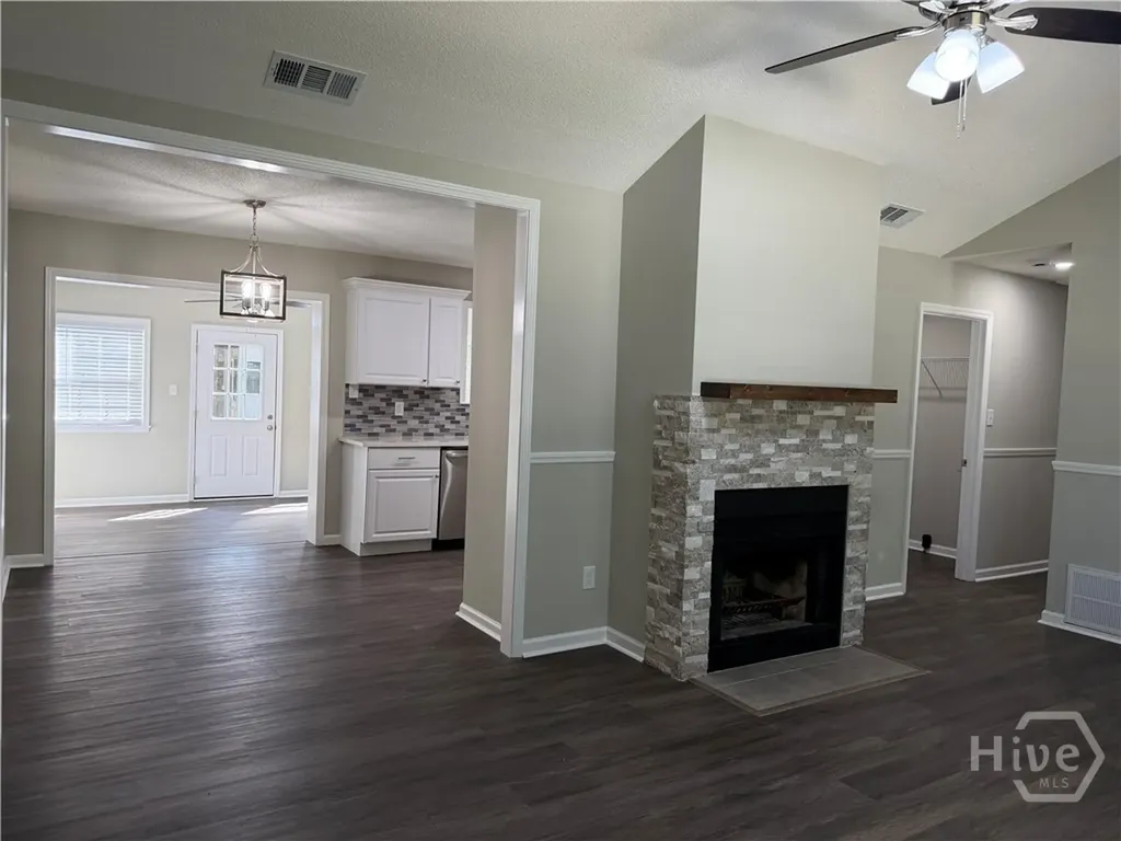 215 Pinecrest Place Pooler GA 31322