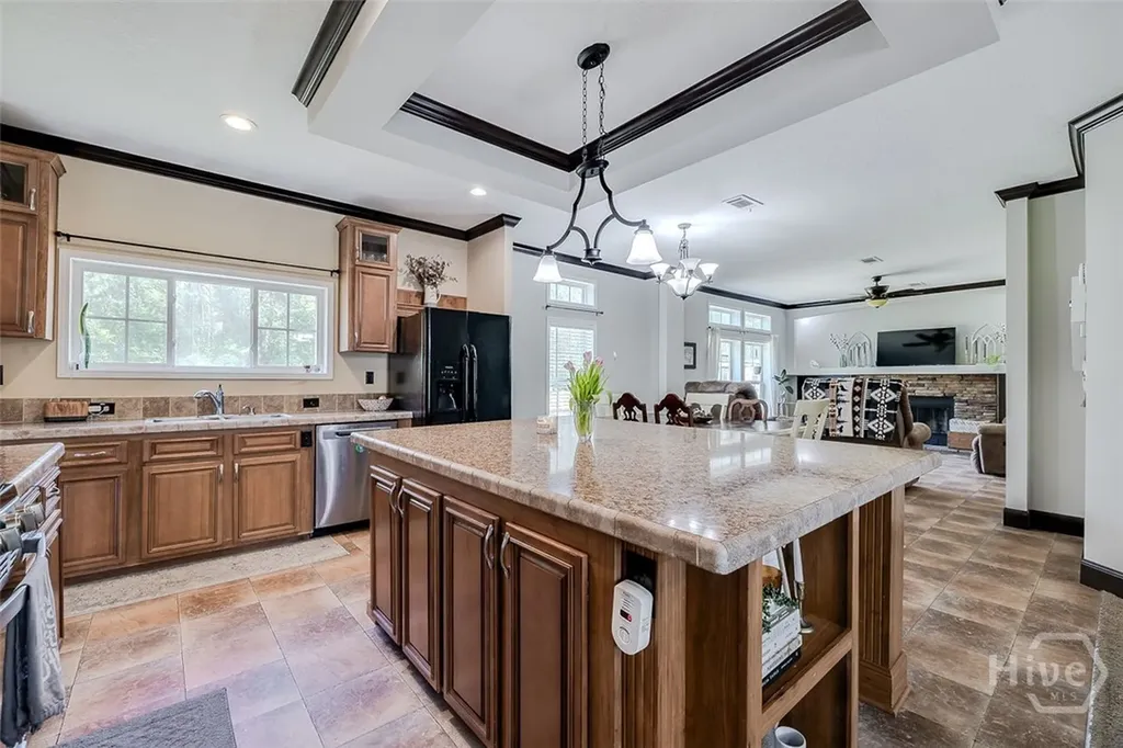 1459 Emmanuel Barrow Road Claxton GA 30417