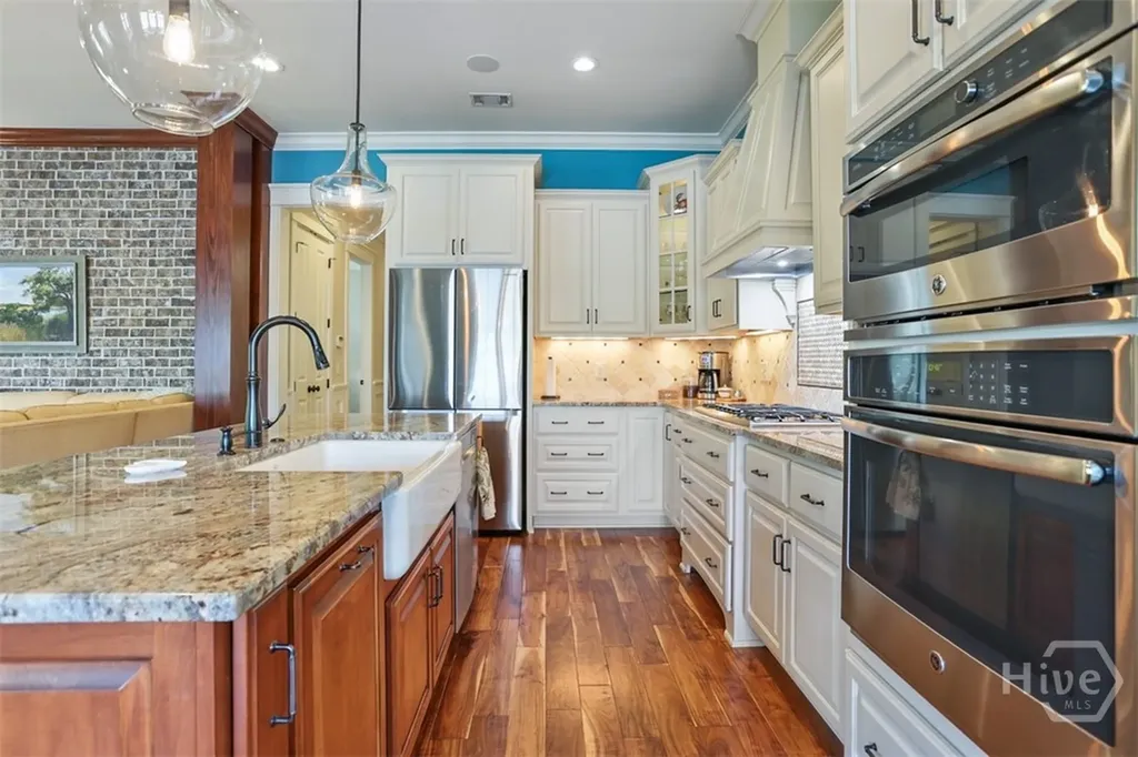 19 Grand Lake Circle Savannah GA 31405