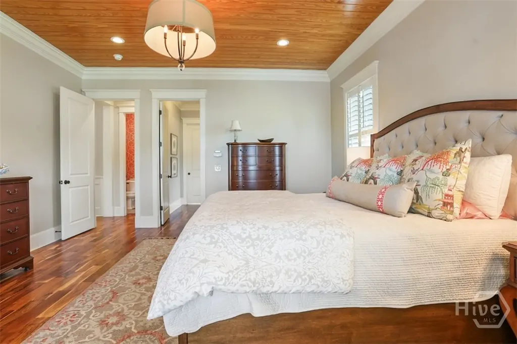19 Grand Lake Circle Savannah GA 31405