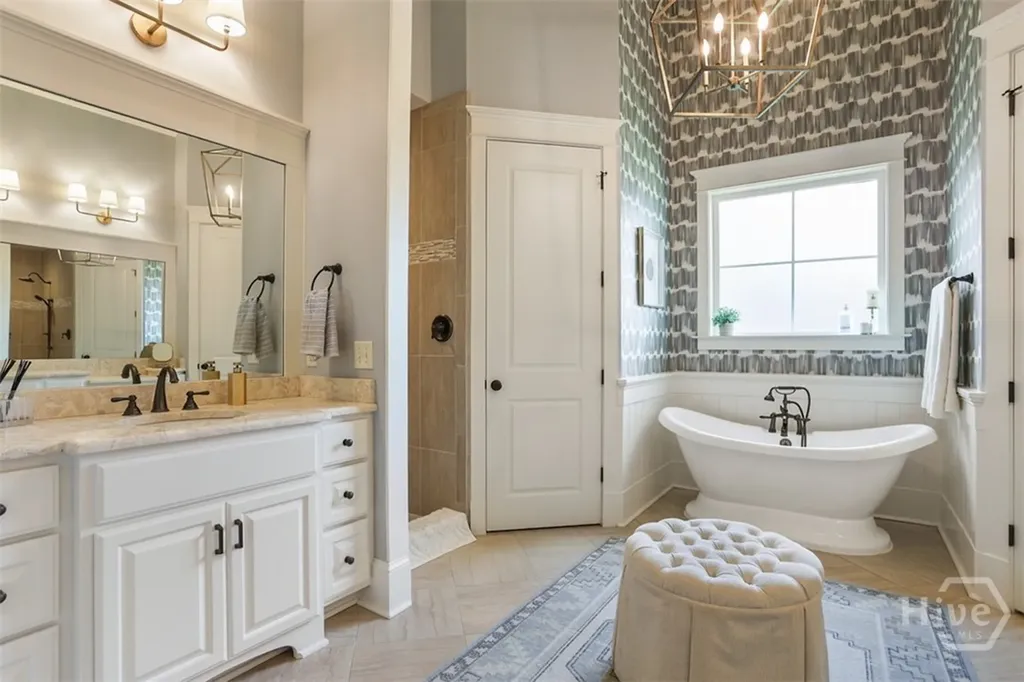 19 Grand Lake Circle Savannah GA 31405