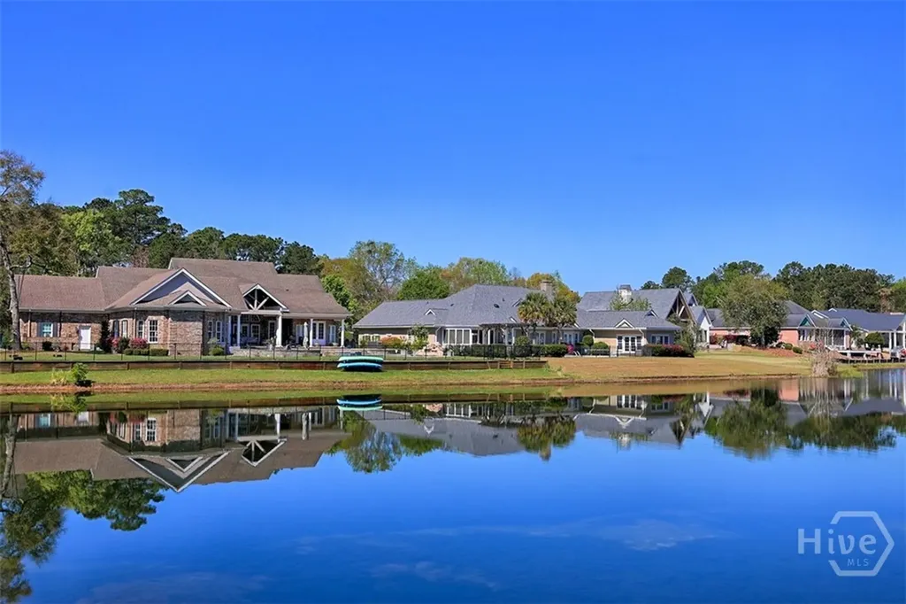 19 Grand Lake Circle Savannah GA 31405