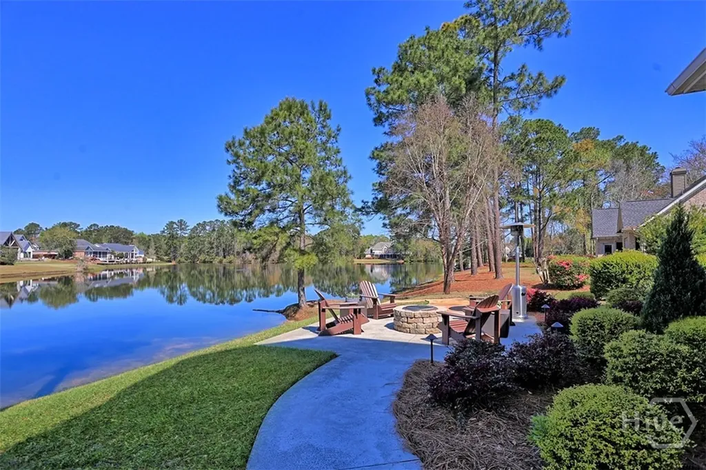 19 Grand Lake Circle Savannah GA 31405