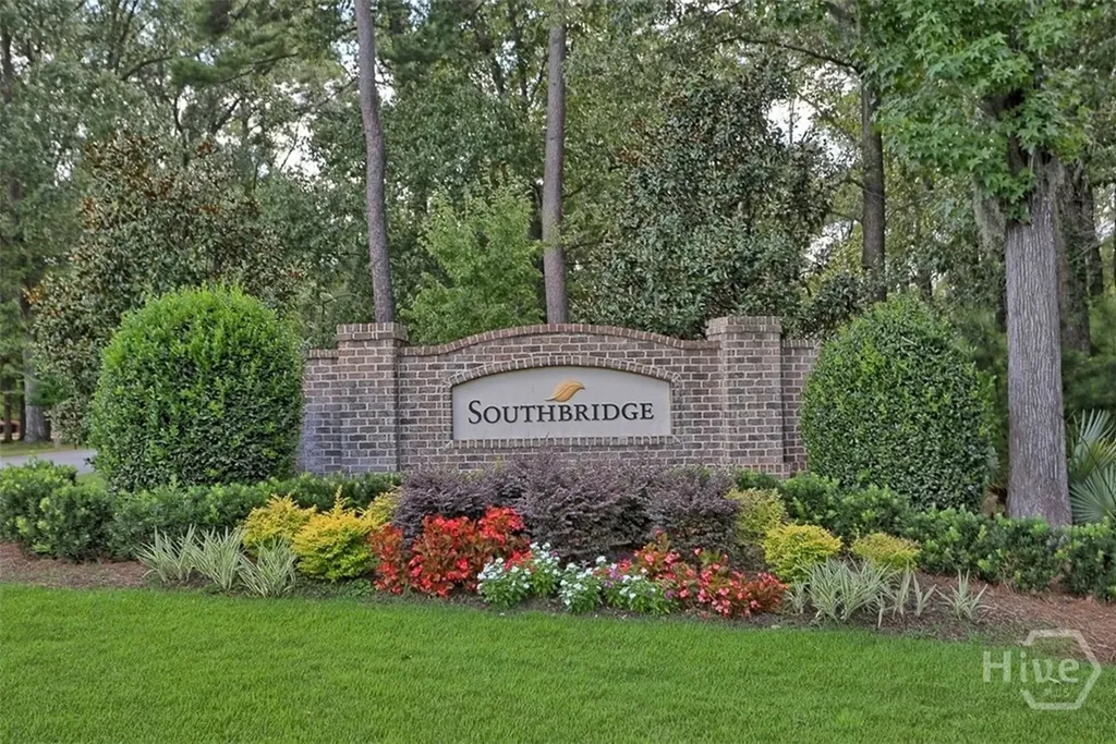 19 Grand Lake Circle Savannah GA 31405
