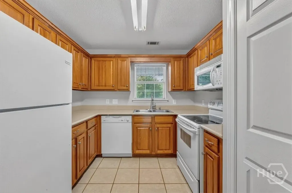 76 Al Henderson Boulevard Savannah GA 31419