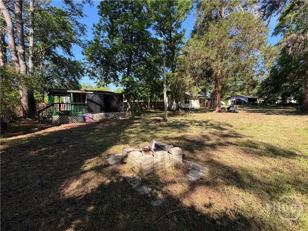 239 Toni Branch Road Ellabell GA 31308