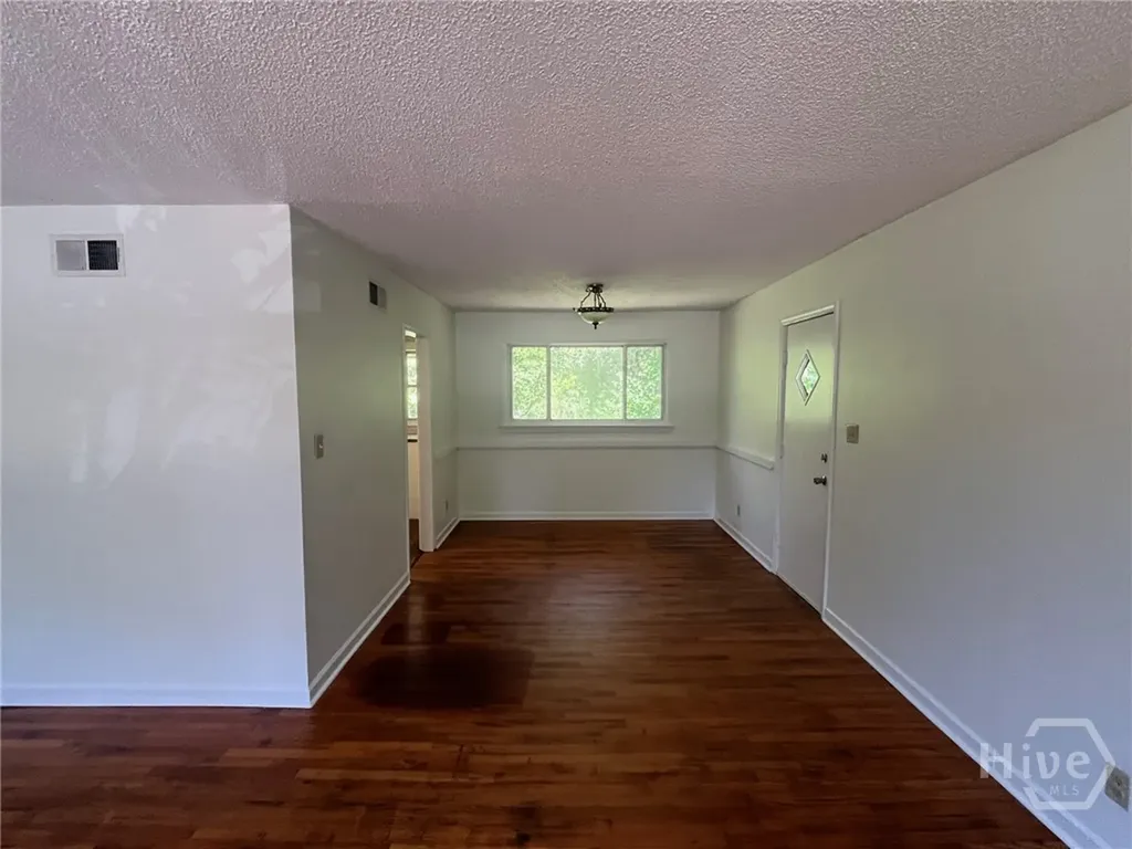 32 Pine Drive Savannah GA 31405