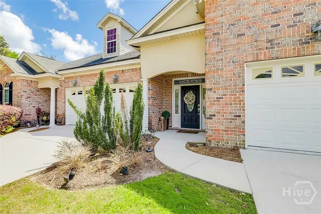22 Wild Heron Villas Road Savannah GA 31419