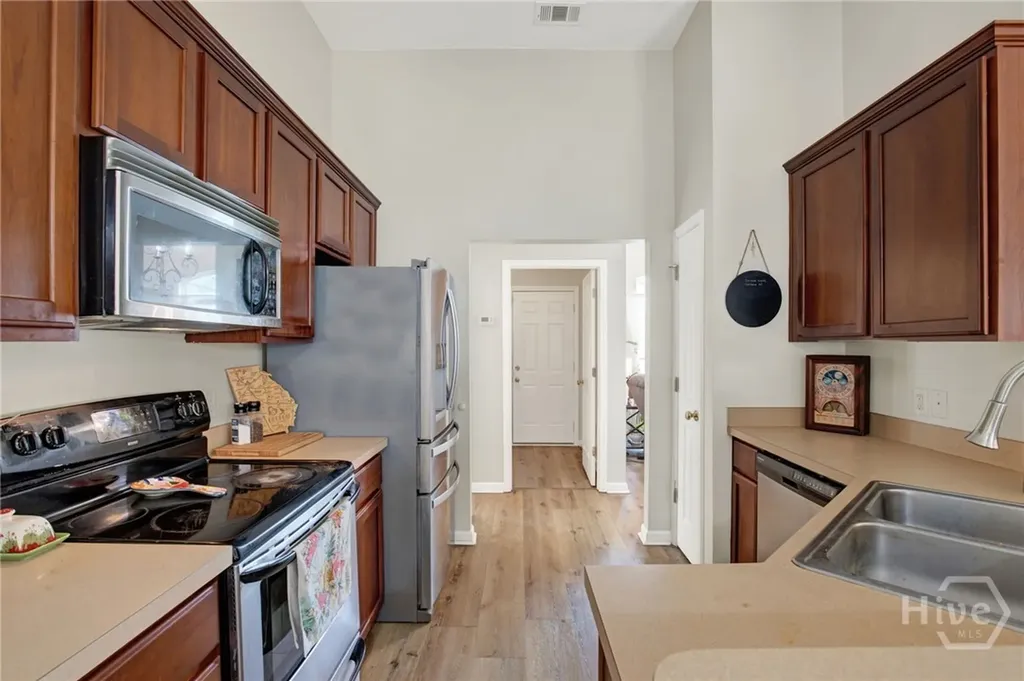 382 Stonebridge Circle Savannah GA 31419