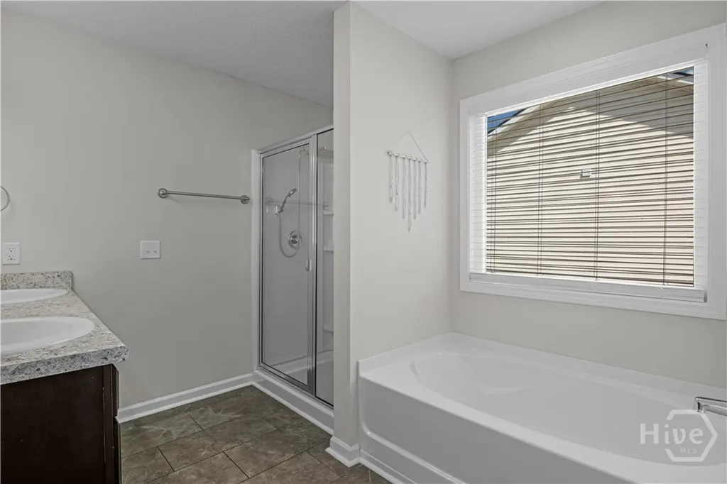 286 Joann Lewis Lane Hinesville GA 31313